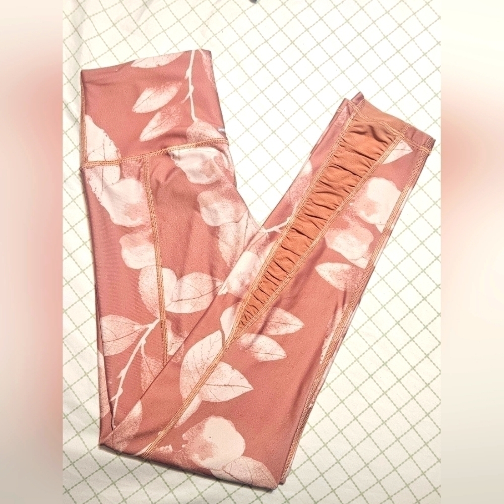 Aerie leggings Chill Play Move size Small